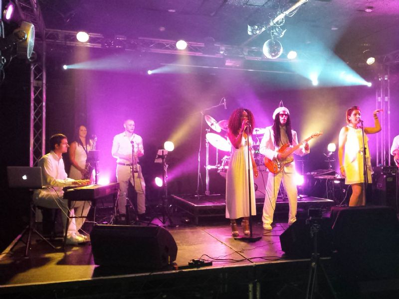 chic and nile rodgers tribute